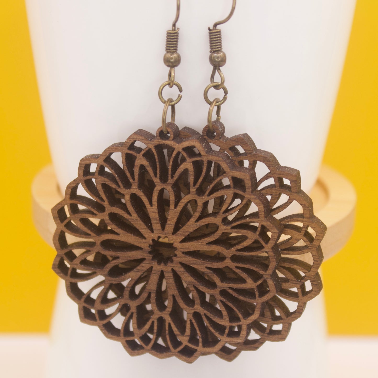 Medallion, Cut Out, Dangle, Wood, Laser cut, drop earrings